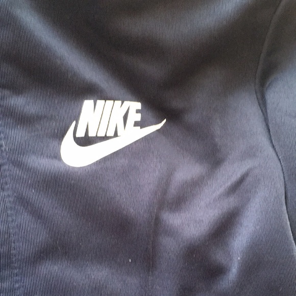 Nike 2 piece matching set “track suit” 3T - Picture 4 of 7